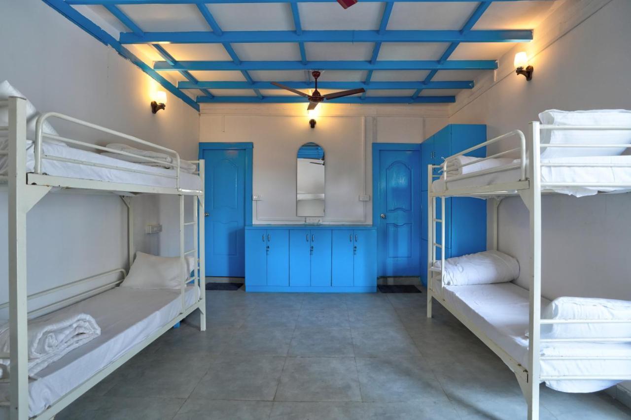 Mandrem Retreat Beach Resort Gamle Goa Eksteriør bilde